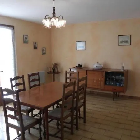 Дом отдыха Lombez, 4 Pieces, 6 Personnes - Fr-1-483-177 *